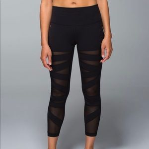 NWT Lululemon High Times Tech Mesh Crop Leggings